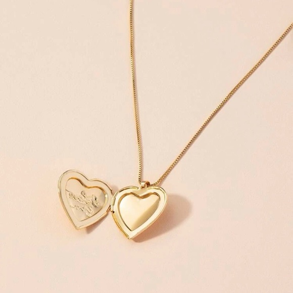 I Love You Heart Pendant Locket - Picture 2 of 4